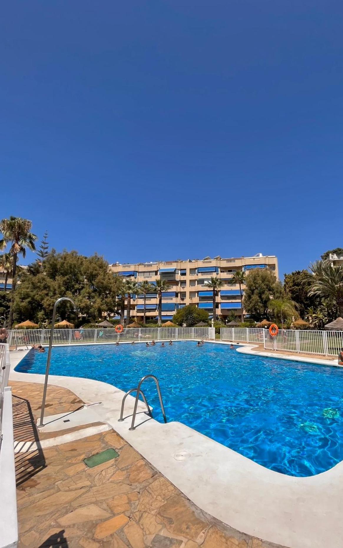 Costalago Beach Торемолинос Екстериор снимка
